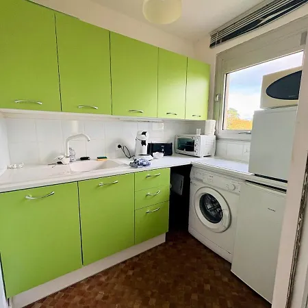 Cosy Avec Balcon Apartamento *